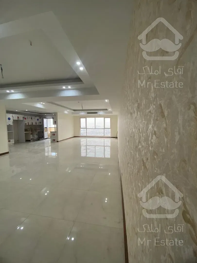 180متر 3خواب . زندگی بر فراز آسمان با چشم اندازی زیبا و دیدنی