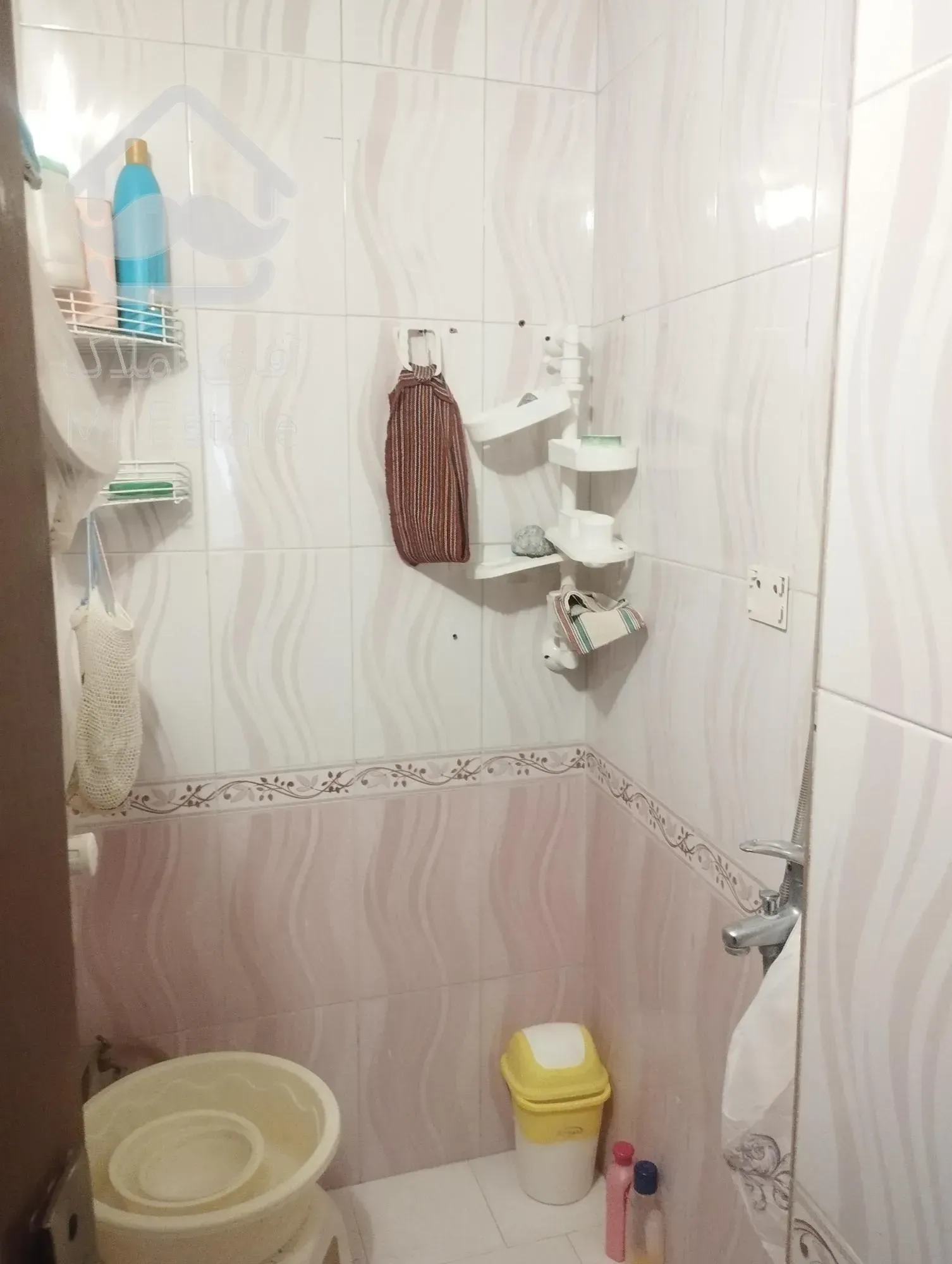 51متری/فول امکانات/تاپ لوکیشن/سرمایه گذاری