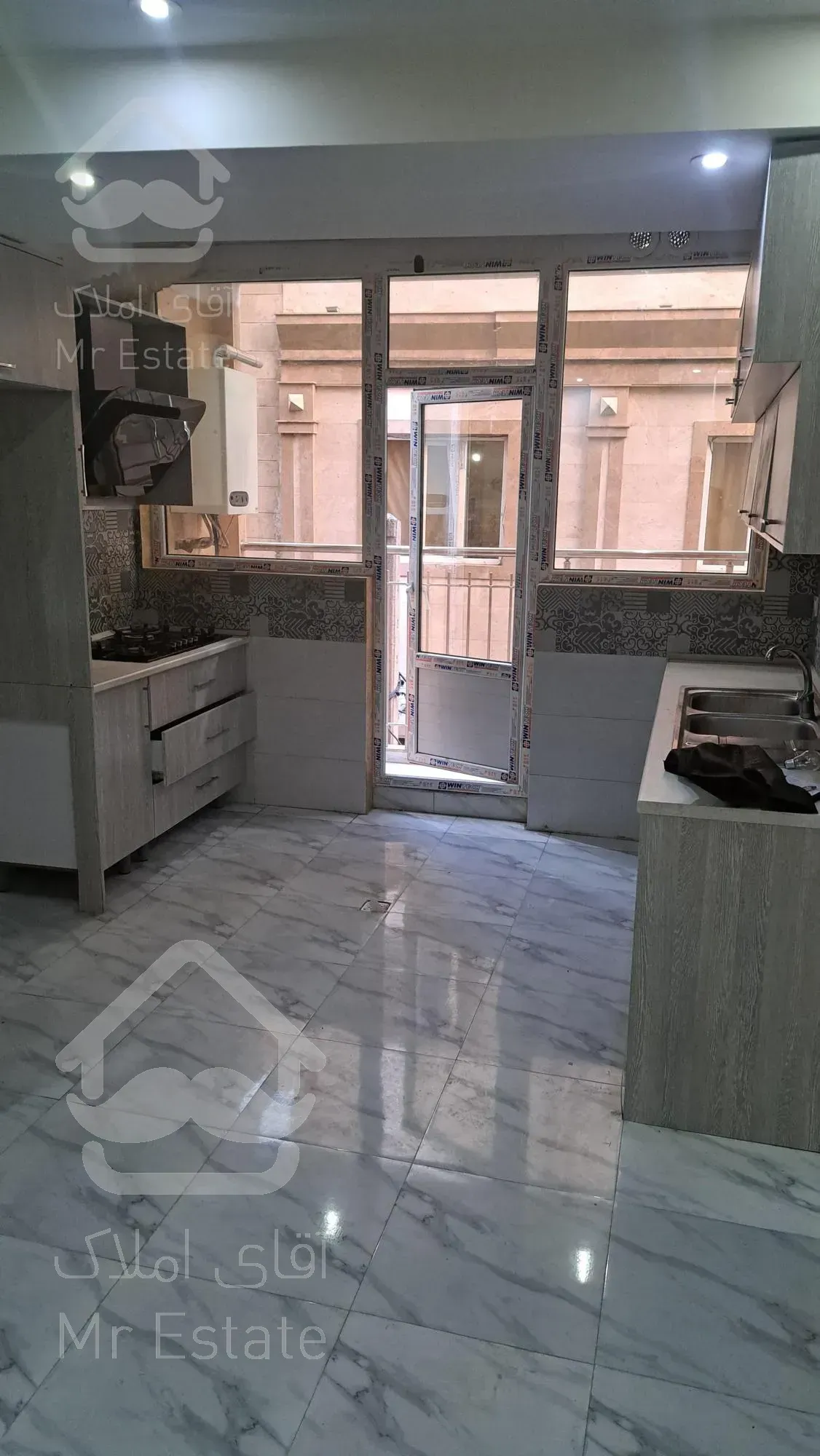 اپارتمان ۵۲ متر تک خواب خوش نقشه بدون پرتی