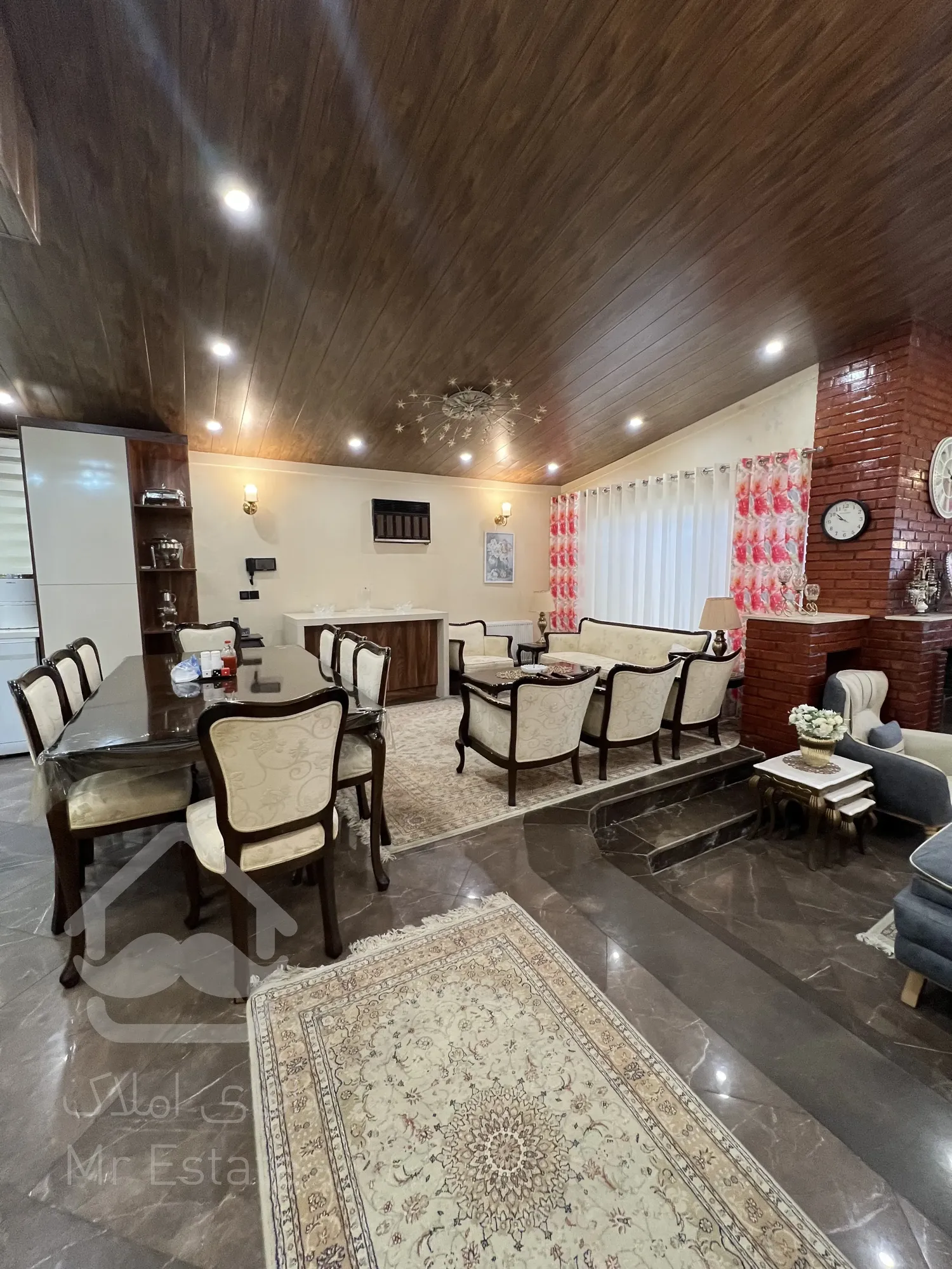 ویلا دو نبش متل قو دریاگوشه شهرک لاکوده