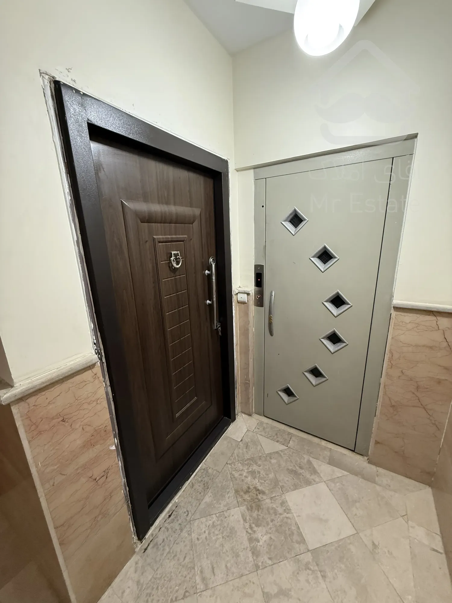 ۴۵ متری تک واحدی ۹ ساله