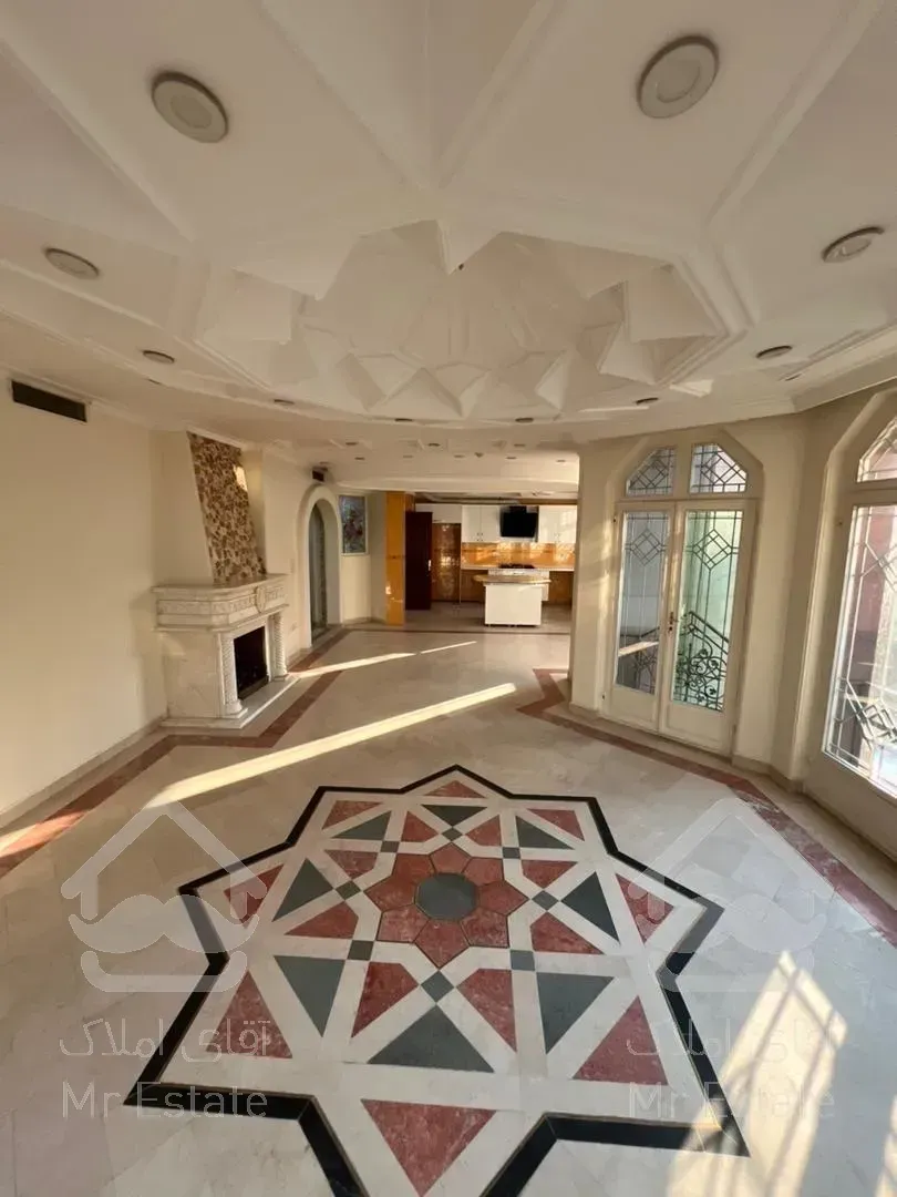 اجاره آپارتمان ۱۷۰ متری ۳ خواب در فرمانیه شرقی