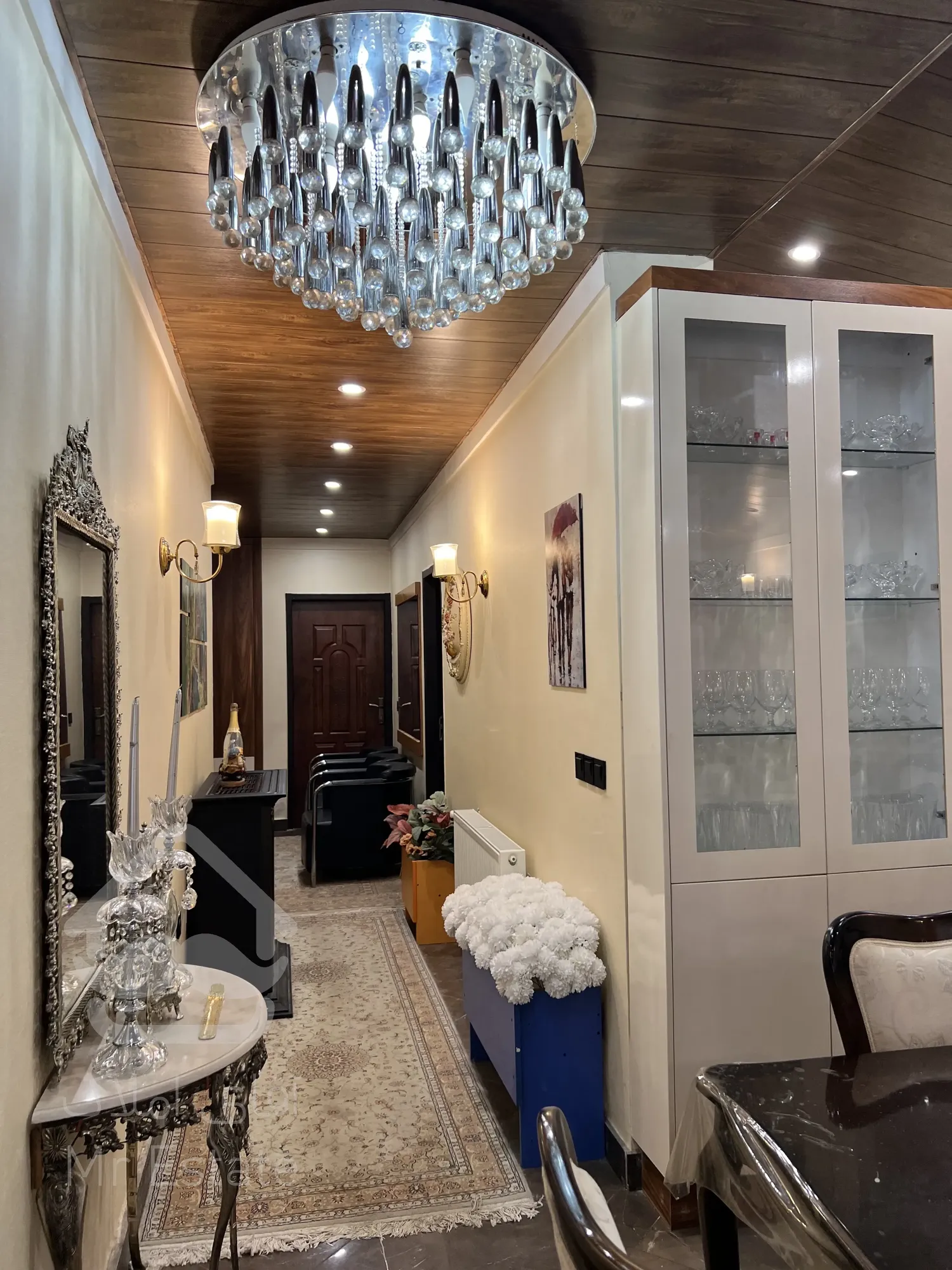 ویلا دو نبش متل قو دریاگوشه شهرک لاکوده