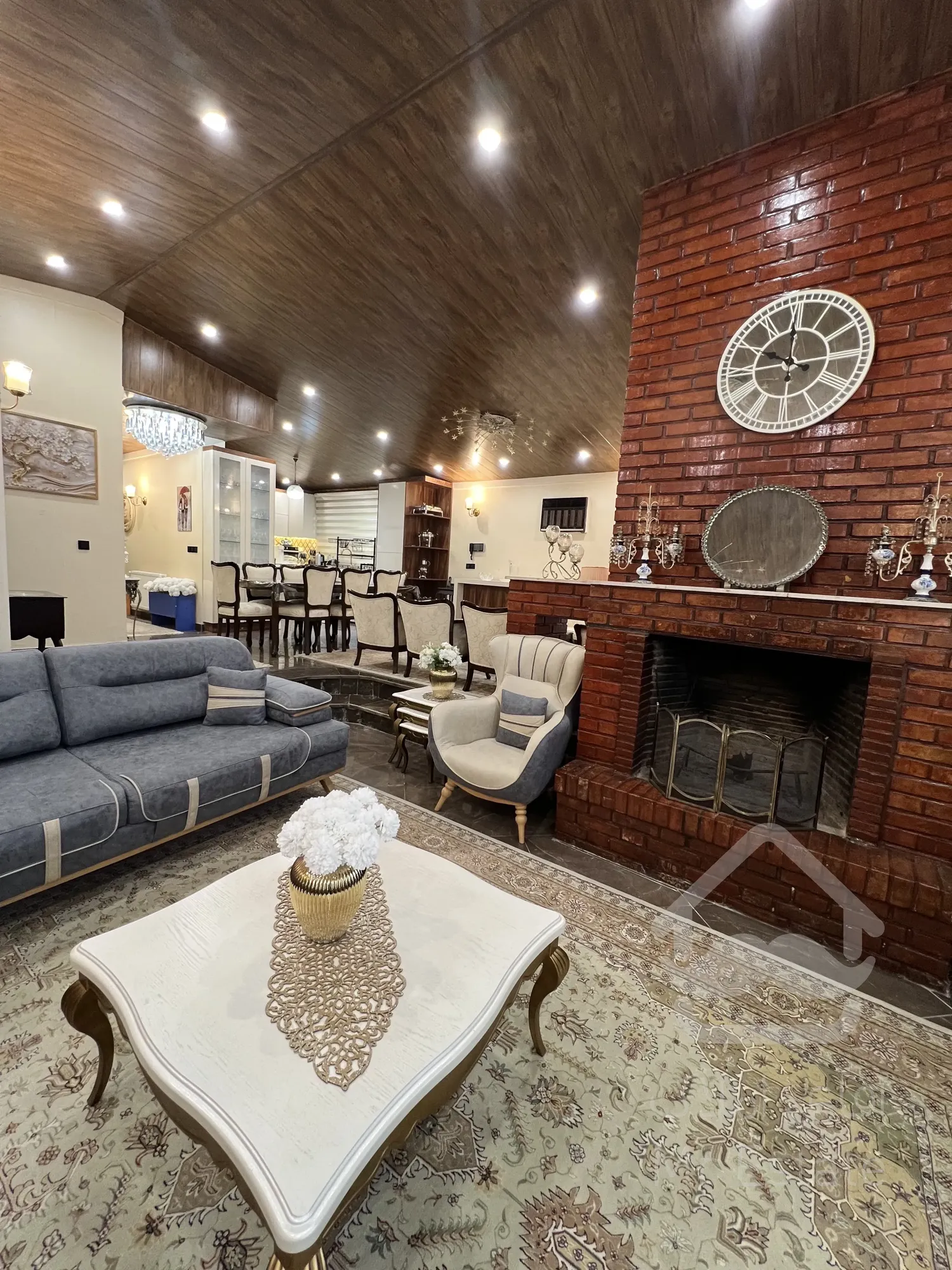 ویلا دو نبش متل قو دریاگوشه شهرک لاکوده