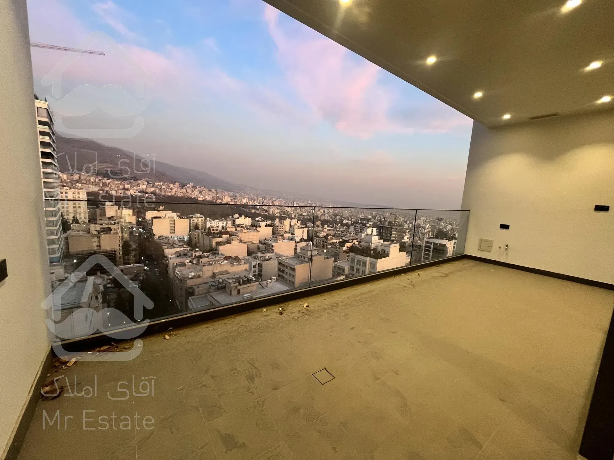 ٣٢٠متر زعفرانيه سوپر لوكس