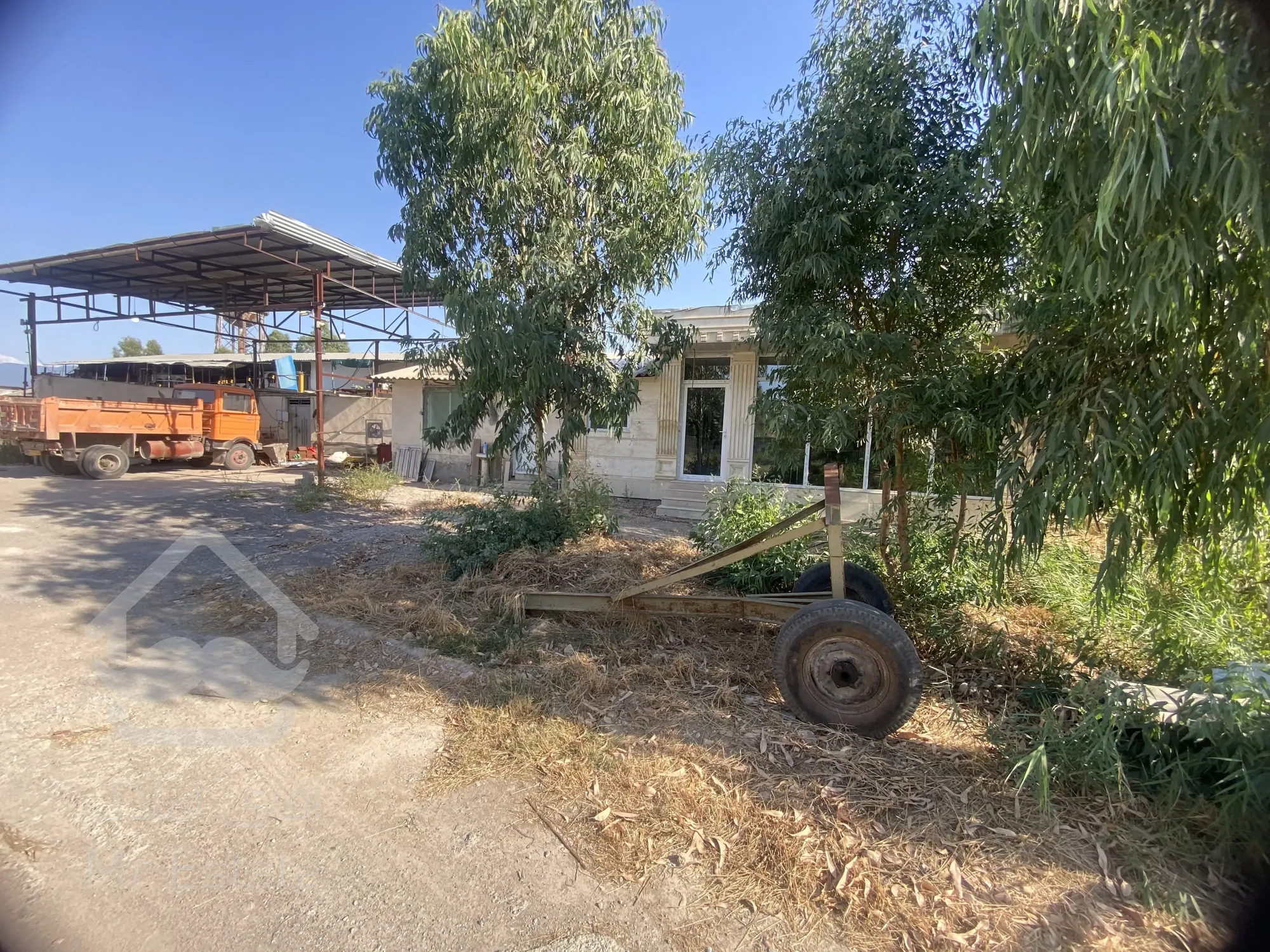 فروش کارگاه تیر چه و بلوک و قطعات بتونی سنگین و سبگ