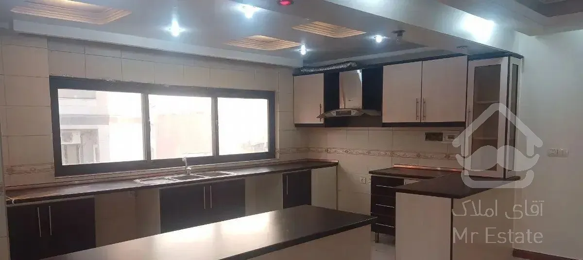 رهن و اجاره ۱۲۵ متری ۳ خوابه