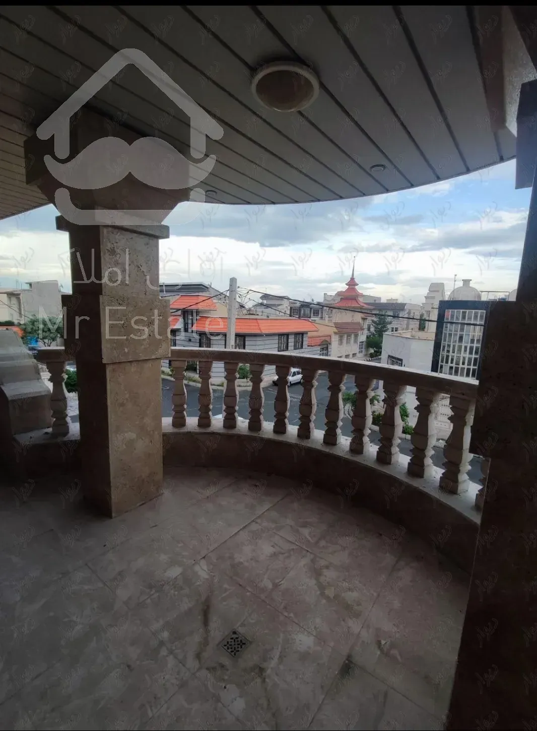 ویلا تریبلکس در غرب تهران