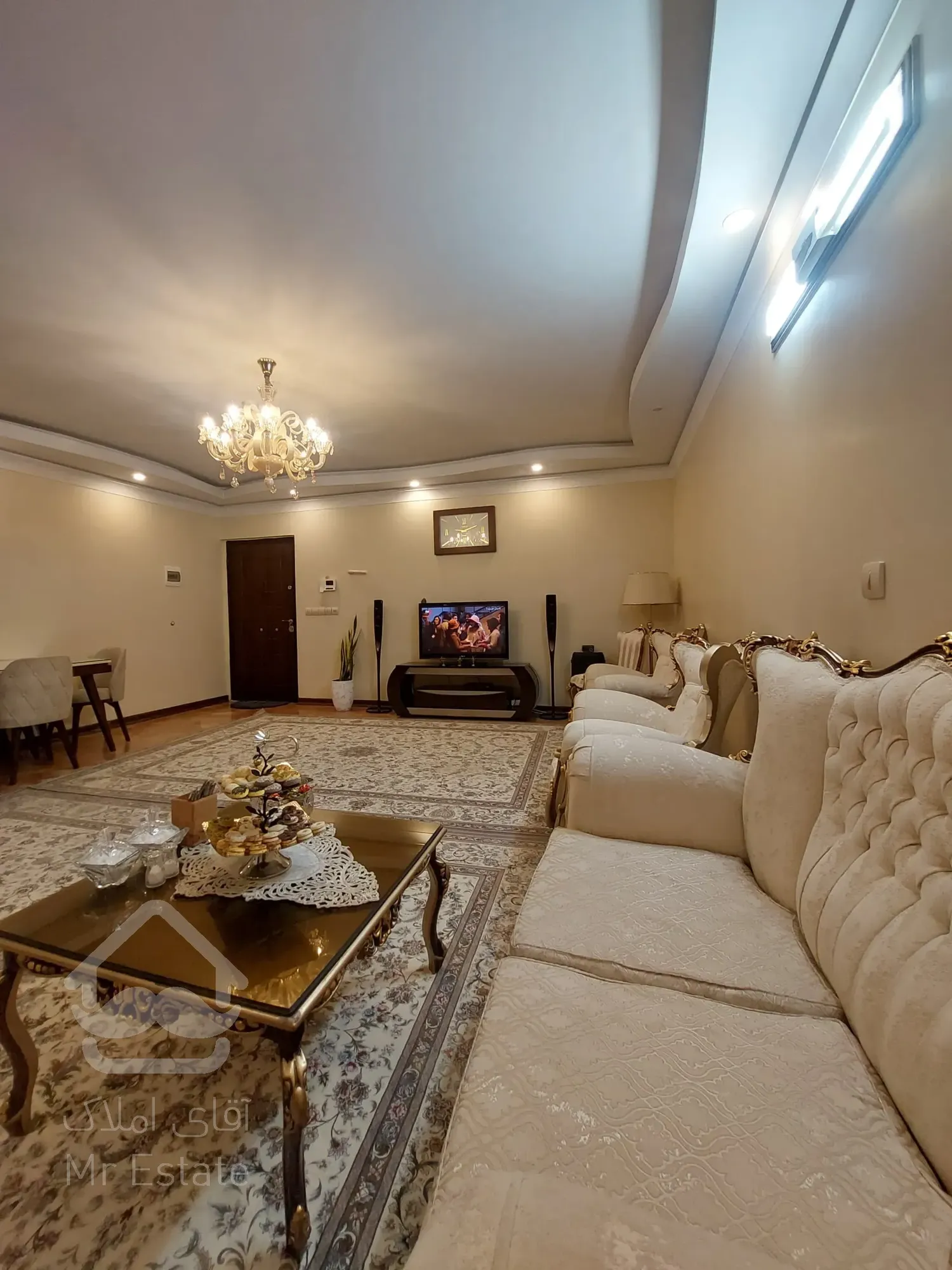 واحد ۸۰ متری وصفنارد