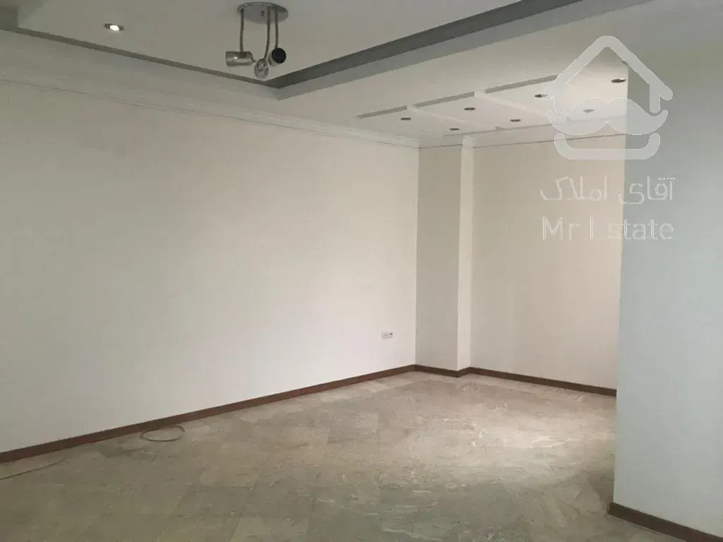 پاسداران موقعیت اداری 68 متر