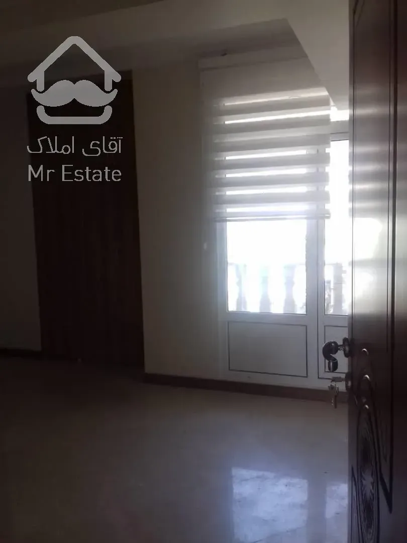 100 متر اداری بر اصلی پاسداران