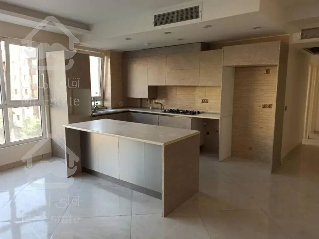 132 متر در بهترین لوکیشن دروس