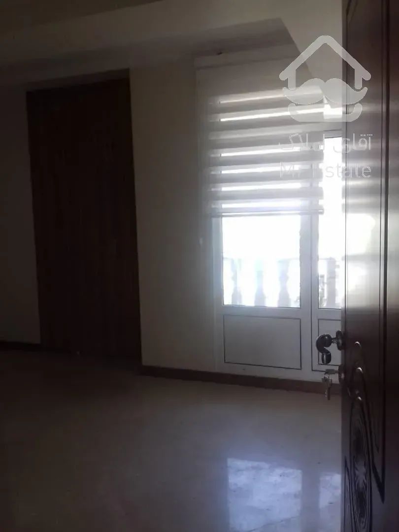 اداری کلید نخورده 135 متر بدون مشرف