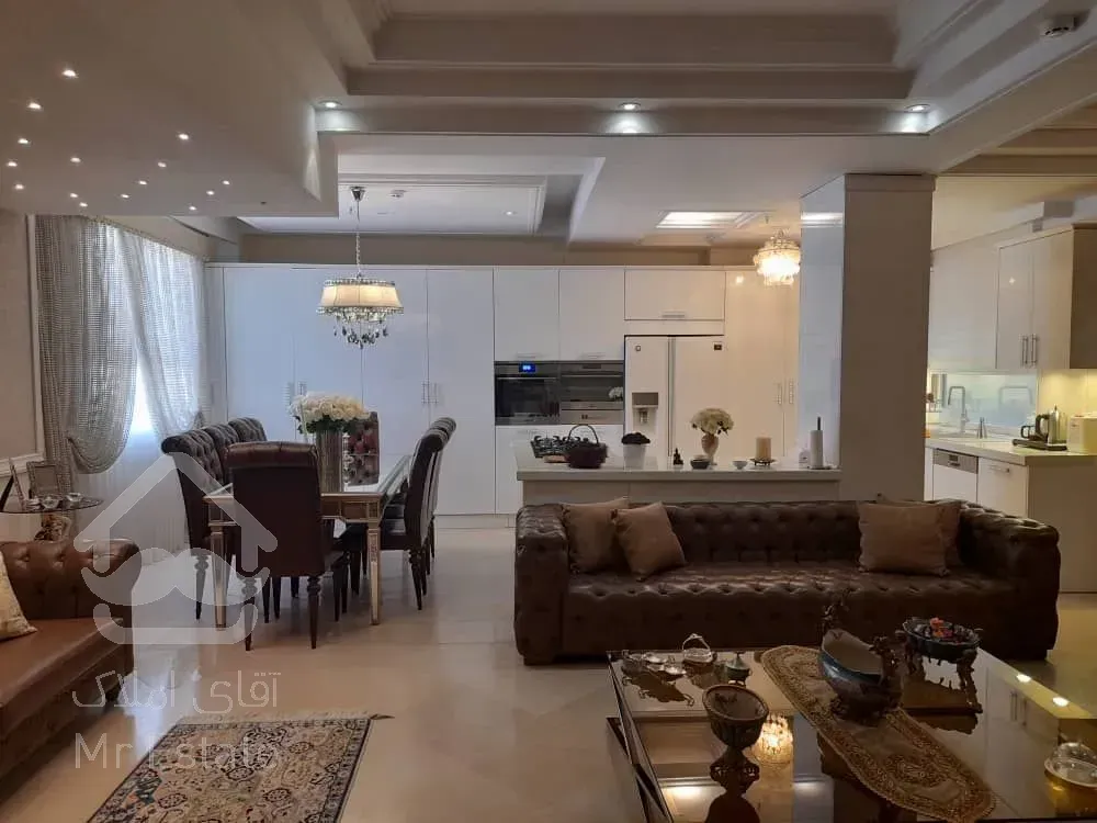 فروش 100 متری پاسداران