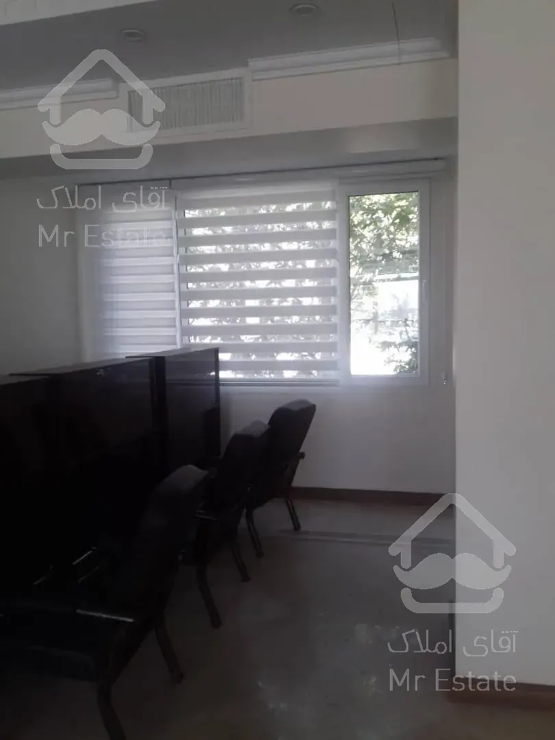 70 متری در پاسداران تابلو خور عالی