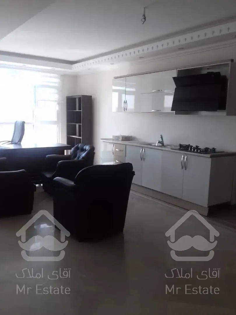 100 متر اداری بر پاسداران