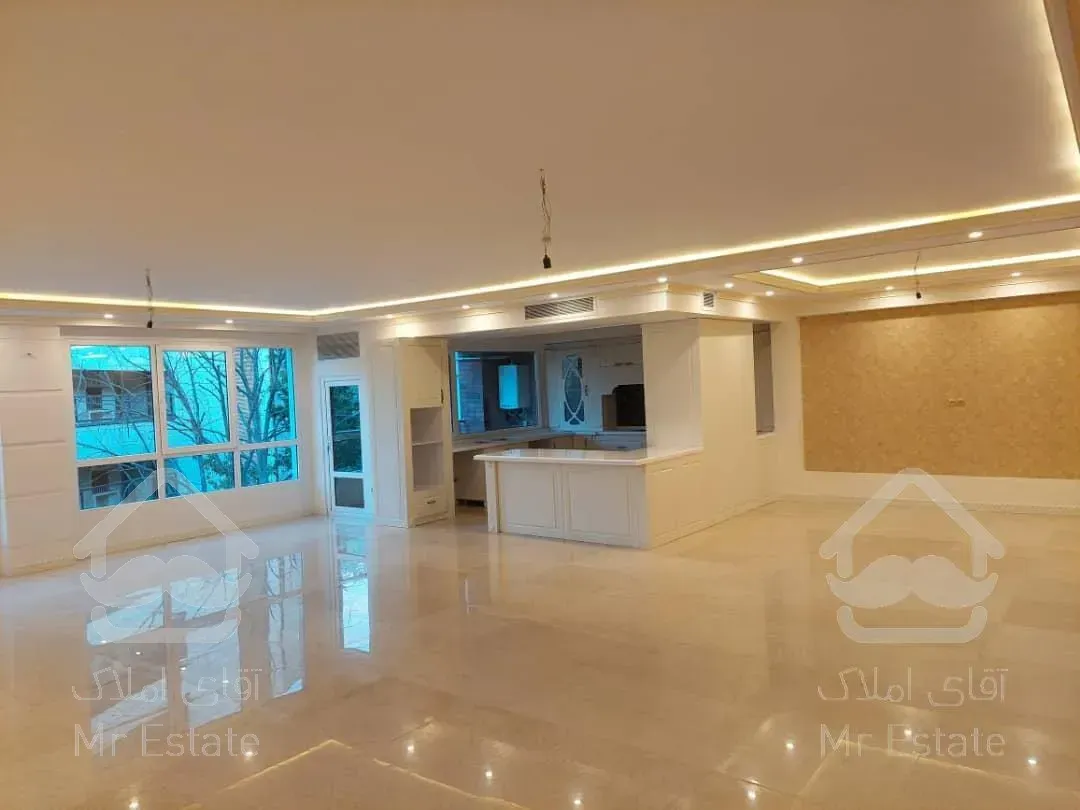 رهن و اجاره 210 متری دیباجی