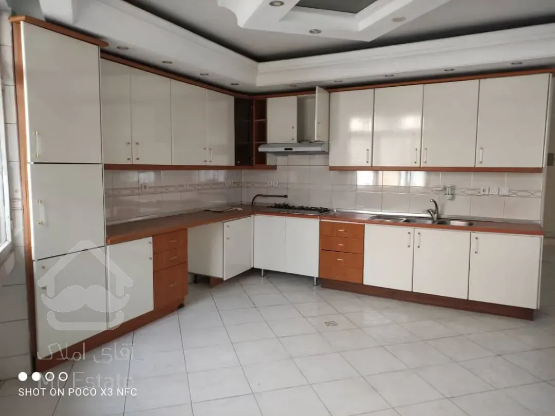 اجاره 250 متر آجودانیه