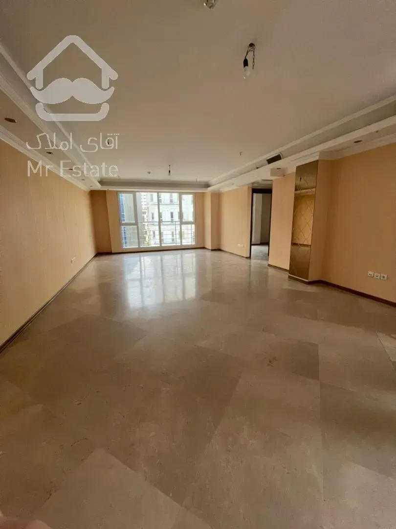 96 متر بر پاسداران