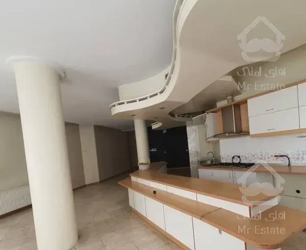 آپارتمان ۲۰۰متر فول امکانات