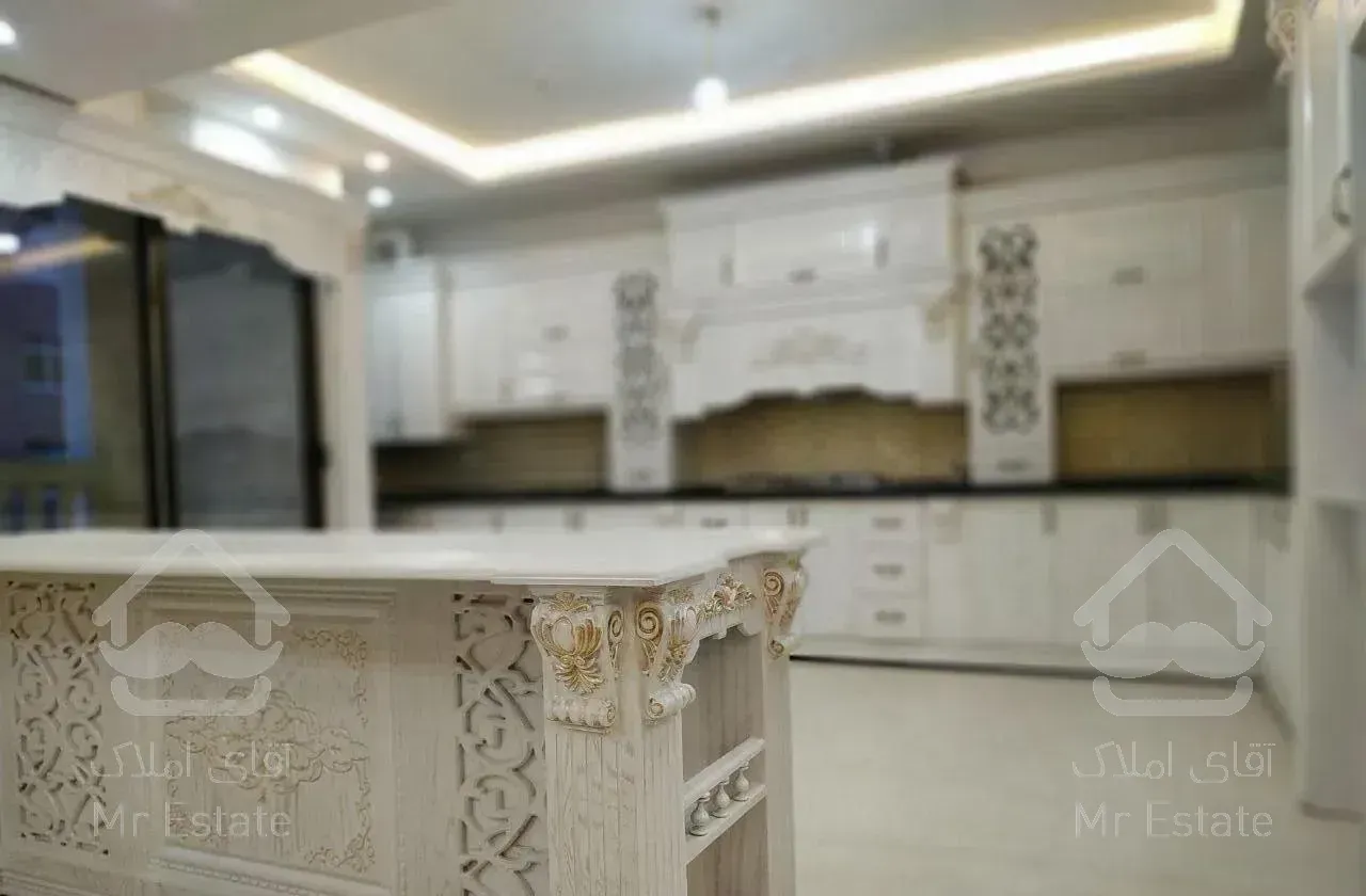 ۱۶۰متر نوساز ** جلال ** رهن کامل