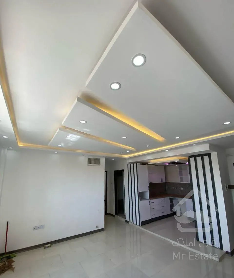 فروش آپارتمان/ فاز ۶ / دوخواب /فول شــیک/بدون مشرف