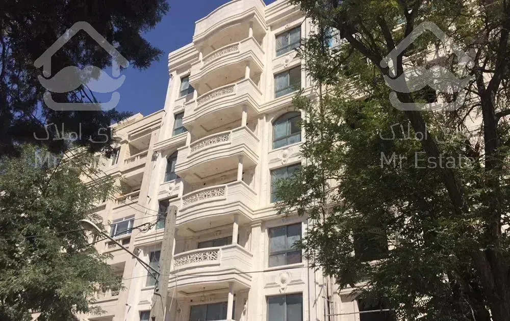 اپارتمان ۳۰۰ متر ناصر خسرو احمد اباد۴خواب