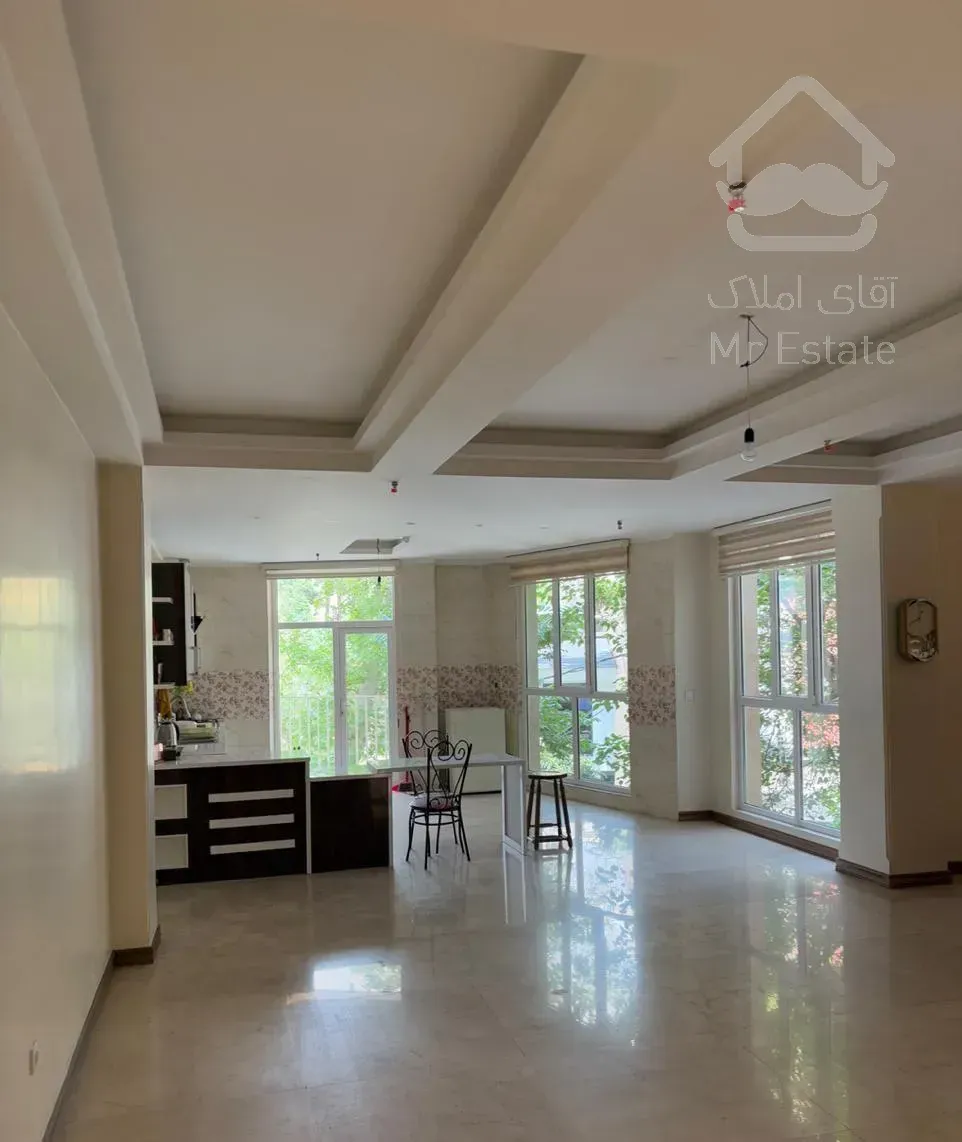 آرارات میدان شیخ بهایی ۱۸۰ متری ۳ خواب ویودار