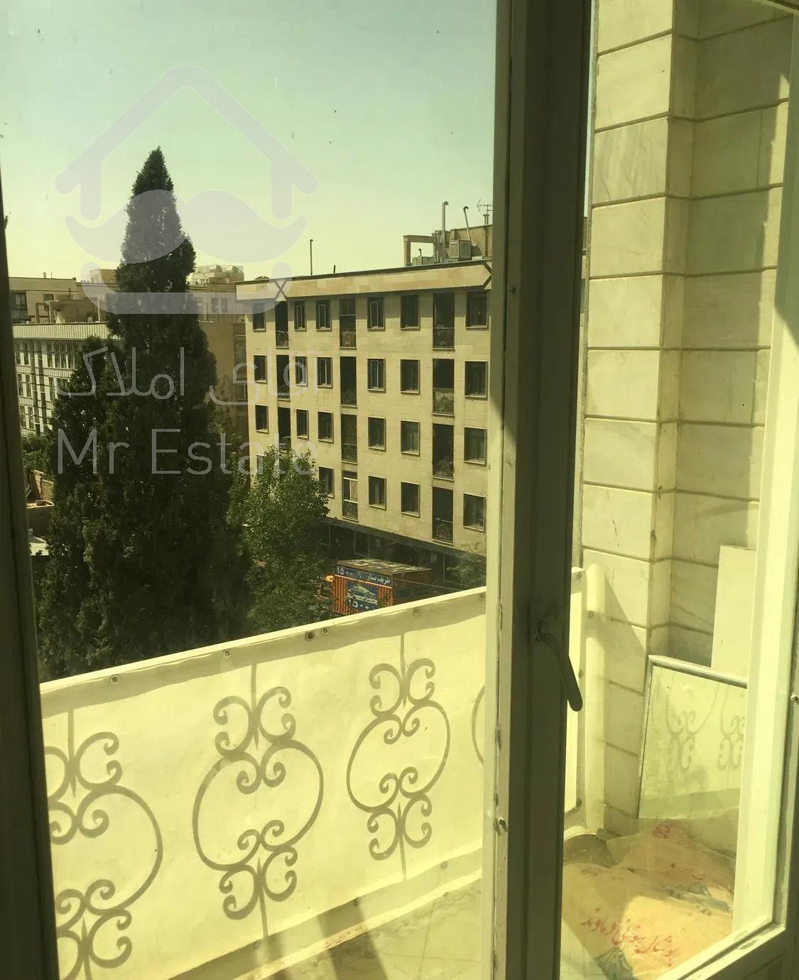 فول ۶۶ متر رو به آفتاب