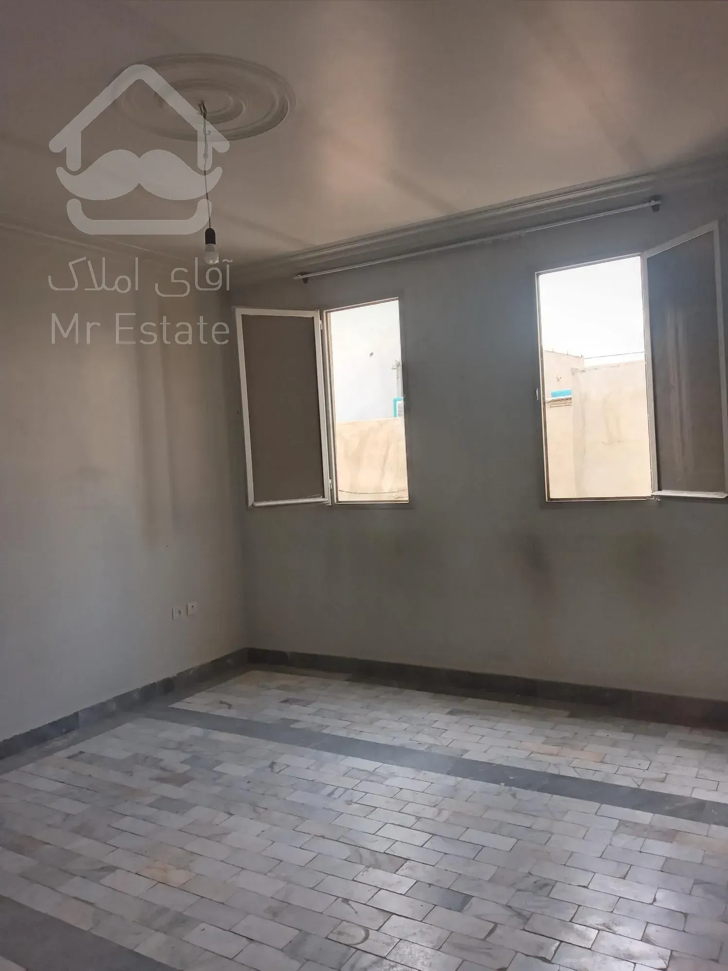 ۴۷متر، خوش نقشه، نورگیر عالی، تکواحدی، خیابان دامپزشکی