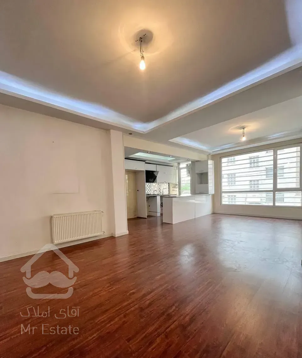 ۷۱ متر فول /۸ساله /نور و نقشه بی نظیر