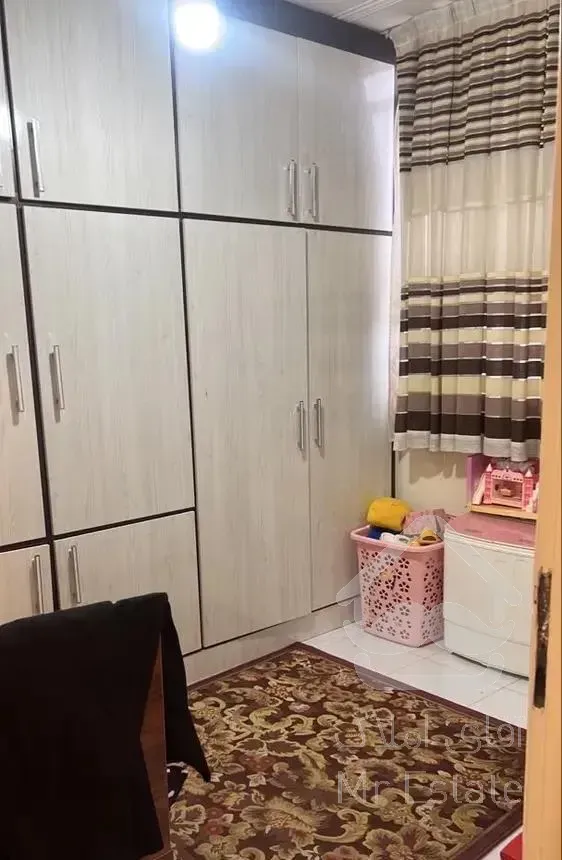 ۷۰ متری خ خرداد پارکینگ سندی