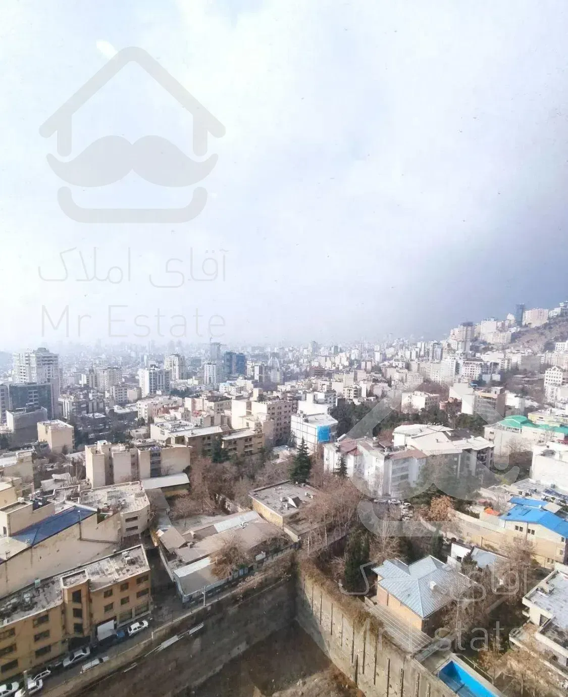 ۹۰۰ متر آپارتمان سند اداری دوطرفه نیاوران