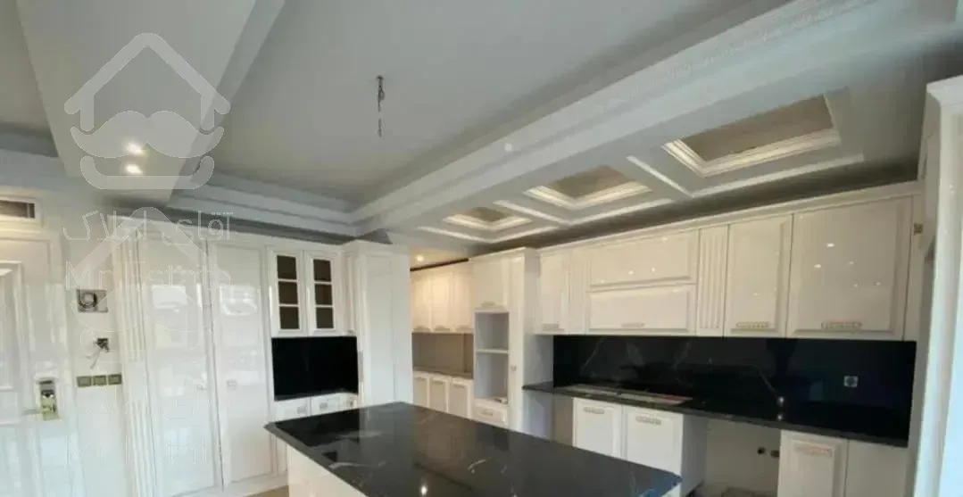 یوسف آباد ۱۴۳ متر ۳ خواب ۲پارکینگ