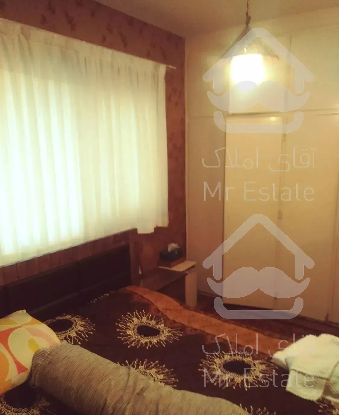 آپارتمان 86 متری دو خوابه بازسازی شده در ایرانشهر