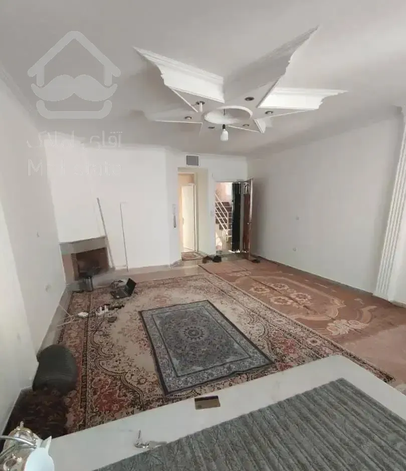 60متر با پارکینگ انباری غرب بلوار پروین