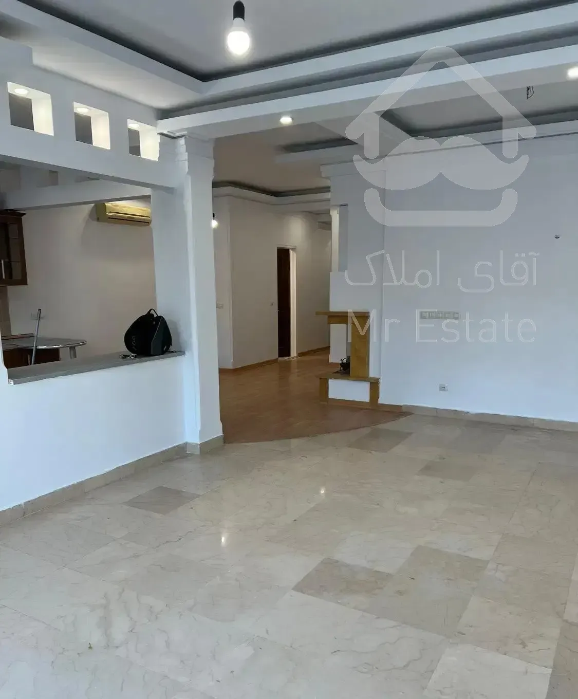 موحد دانش ، ۱۳۰متر ۲خواب ، لابی من ، استخر