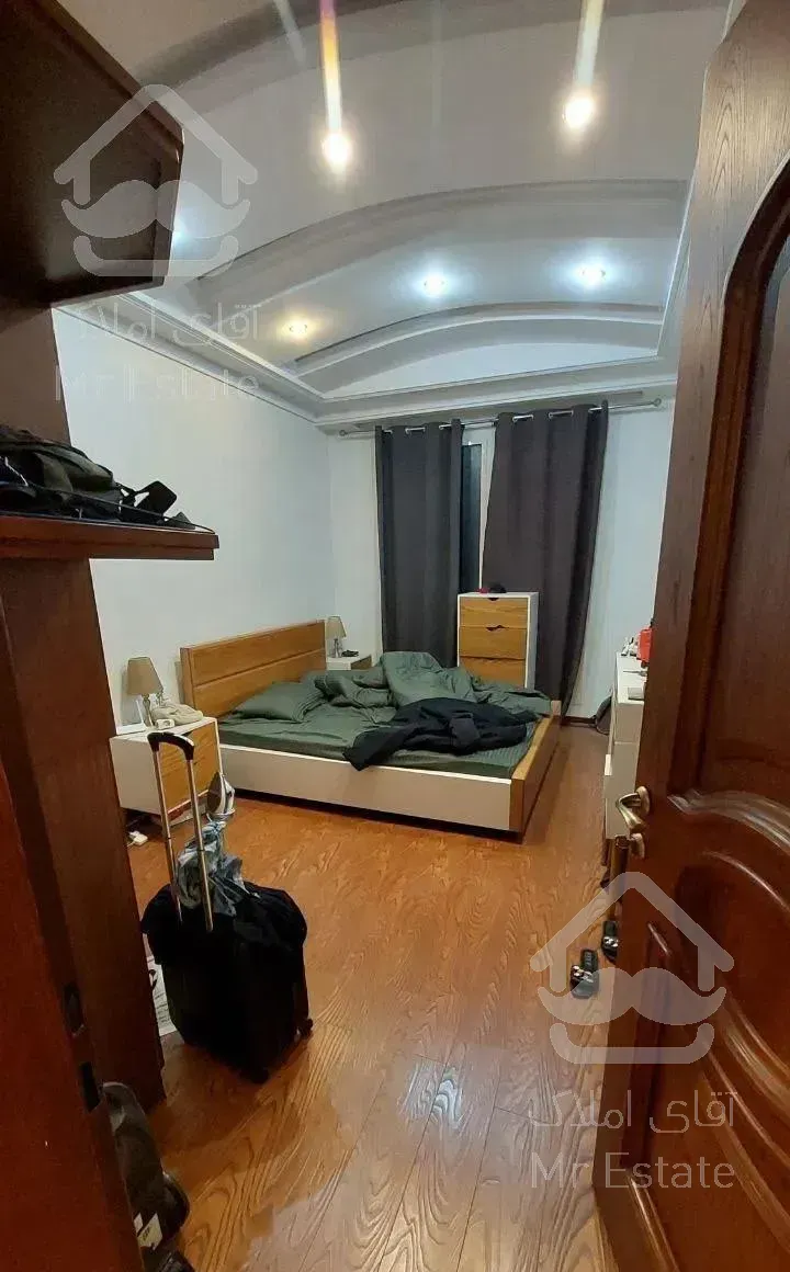 فرمانیه شرقی برج باغ  ۶۵ متری