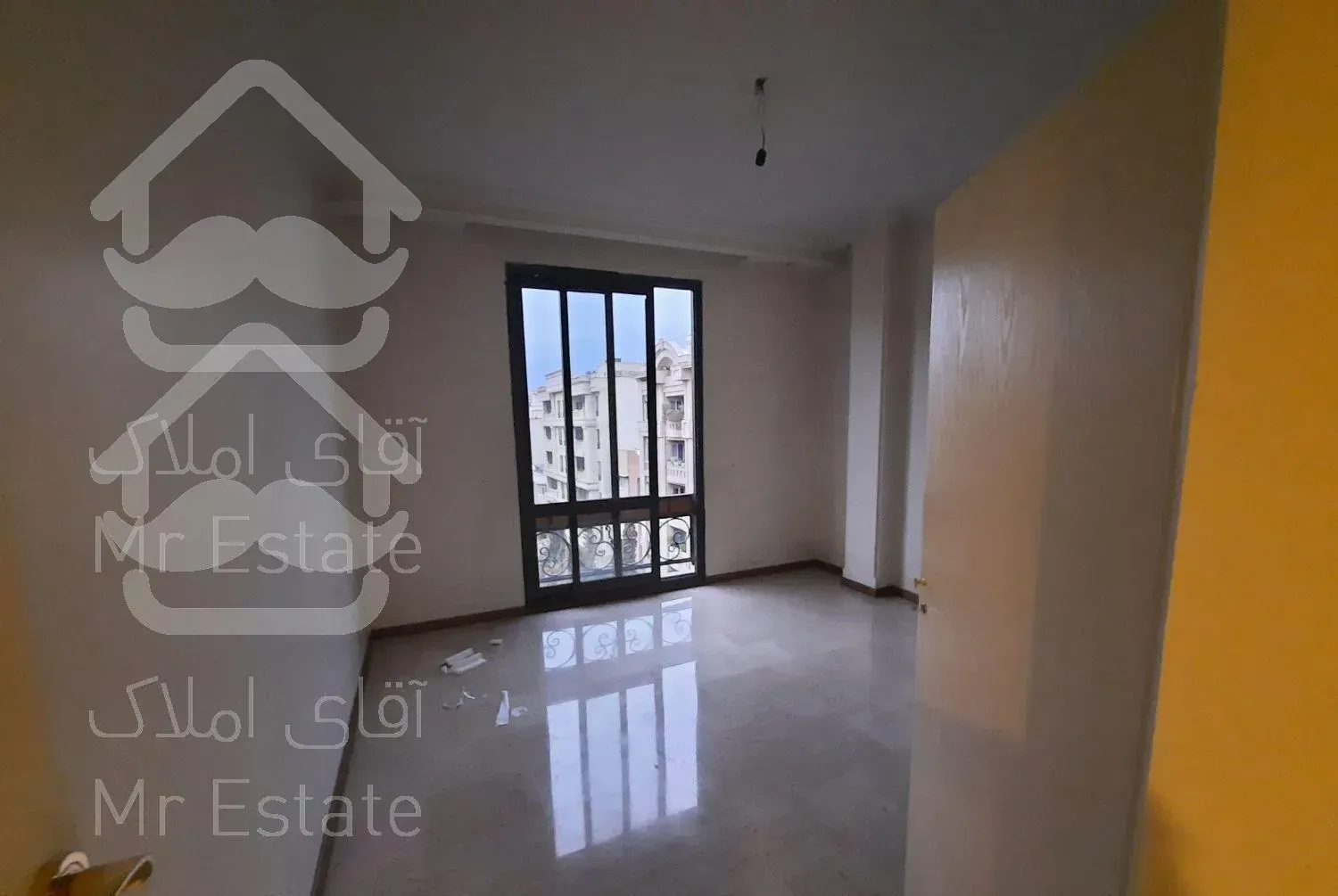 آپارتمان ، ۱۴۰ متری ، سه خوابه