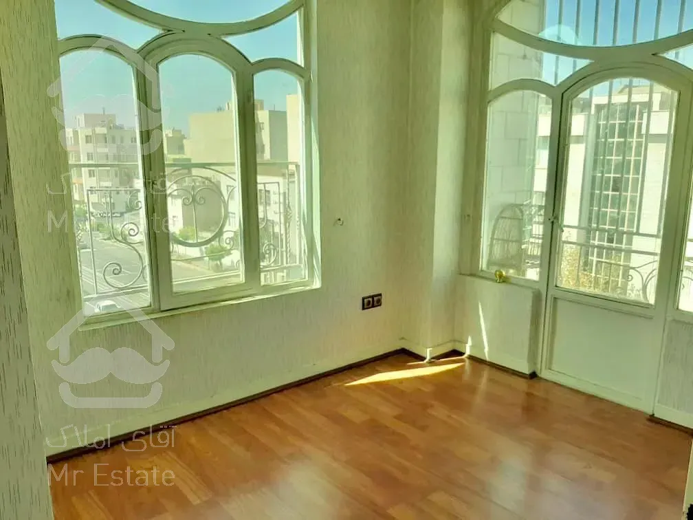 ۷۰متر آپارتمان مسکونی واقع در فردوس شرق