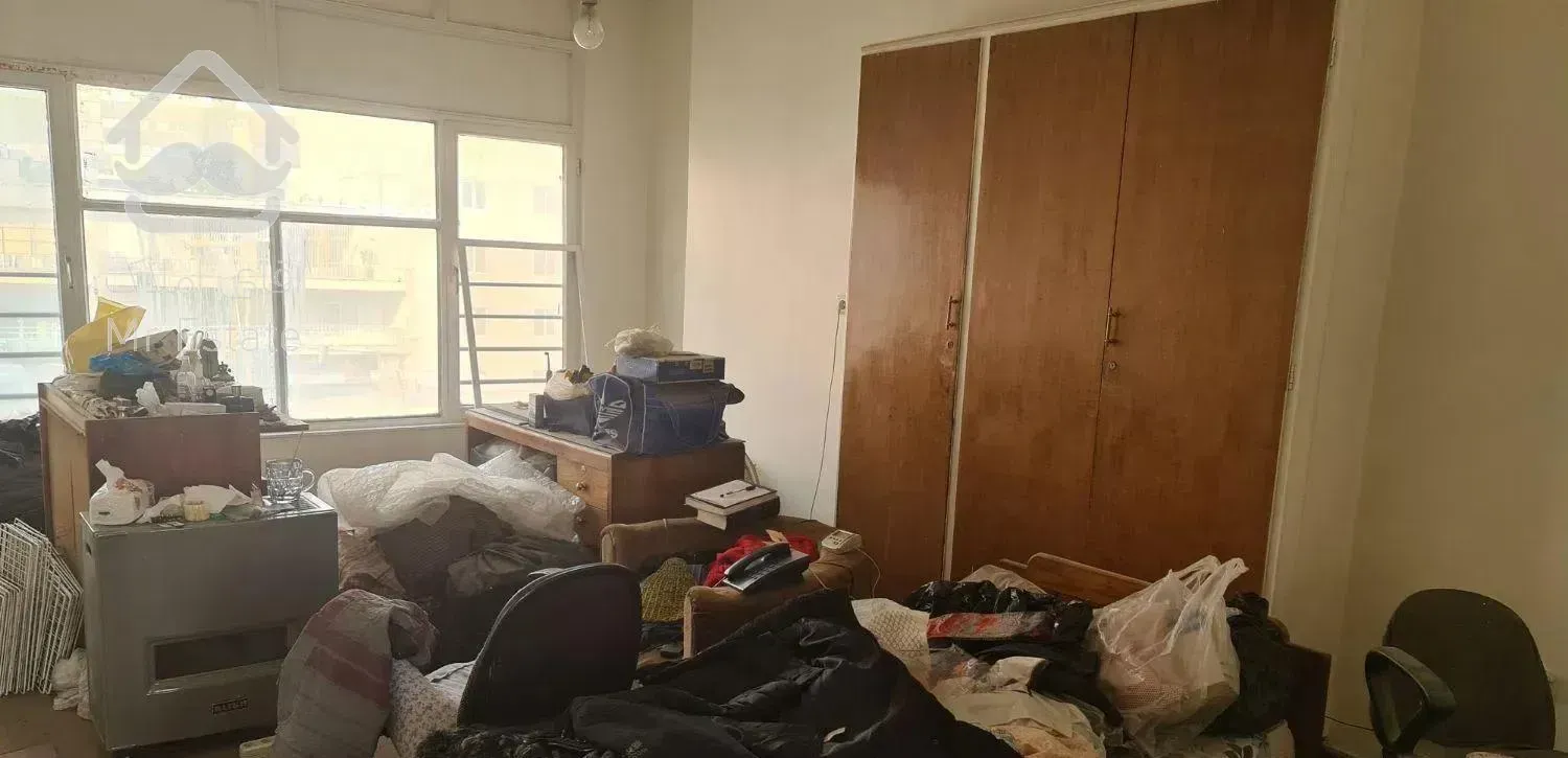 110 متر تکواحد میدان والیعصر