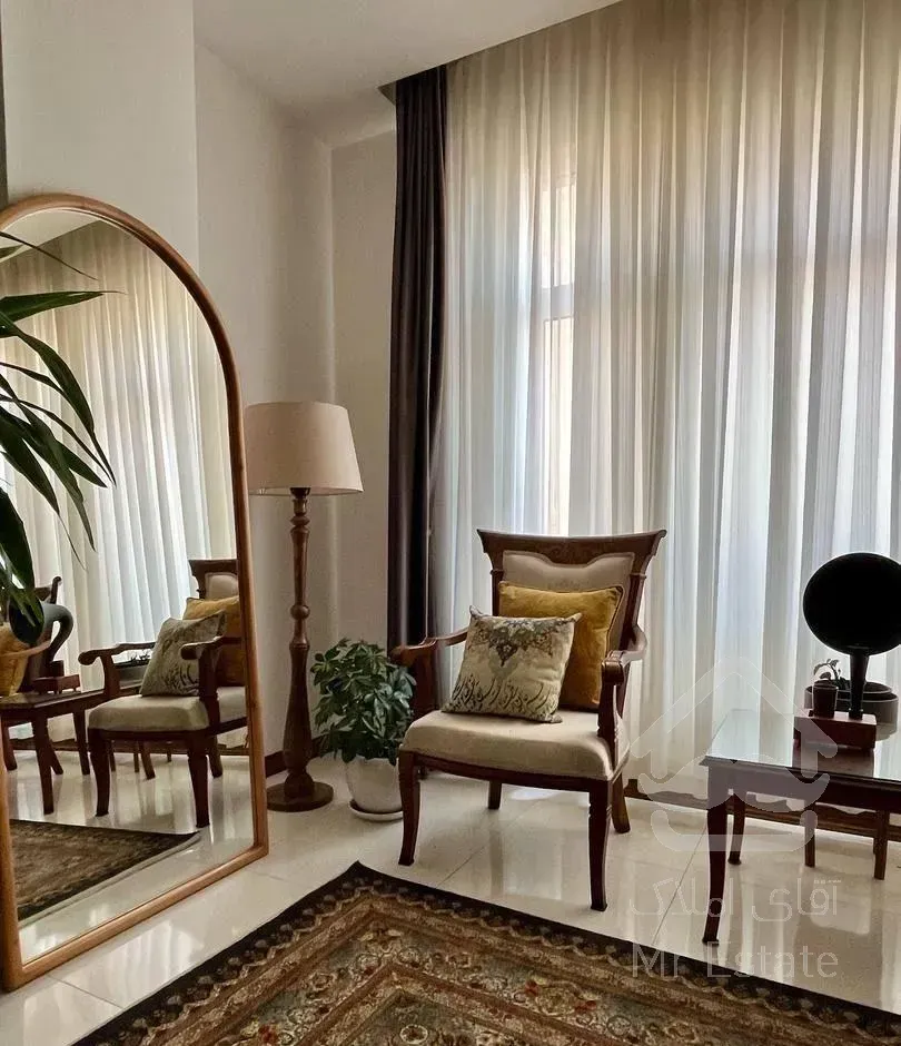 آپارتمان ۹۳ متری شهرک فرزان