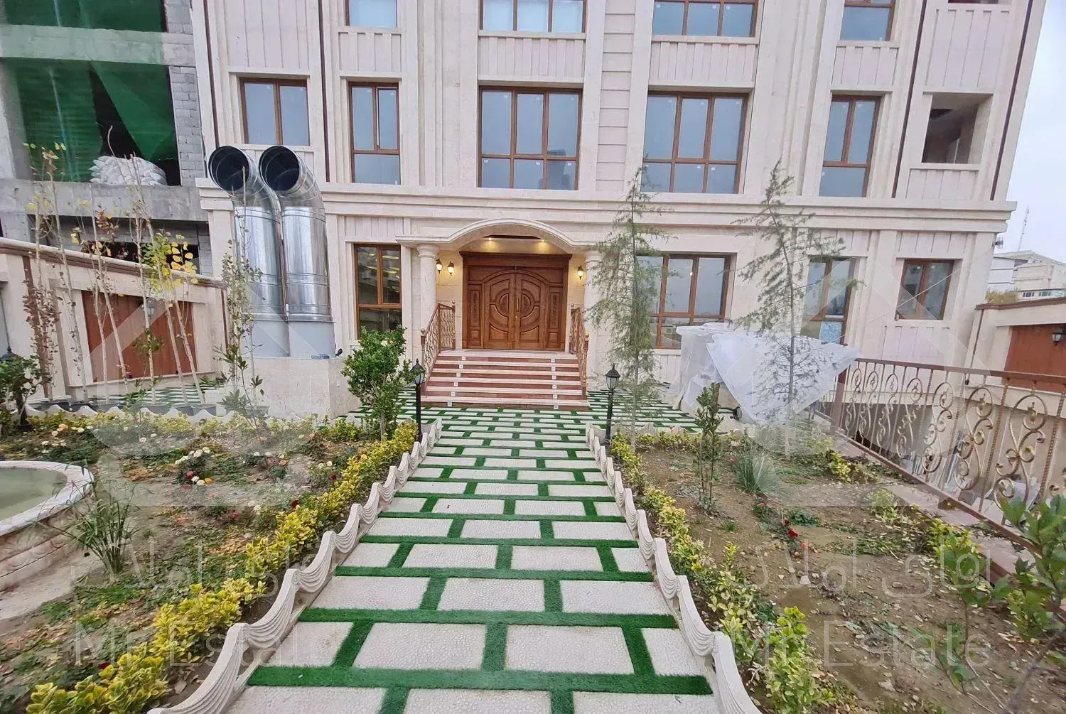 آپارتمان ۱۱۳ متری ۳ خواب ازگل