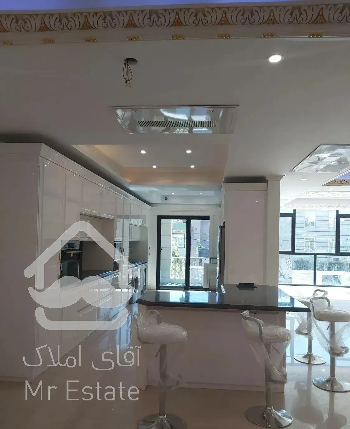 ۵۰۰ متری نوساز یکجا