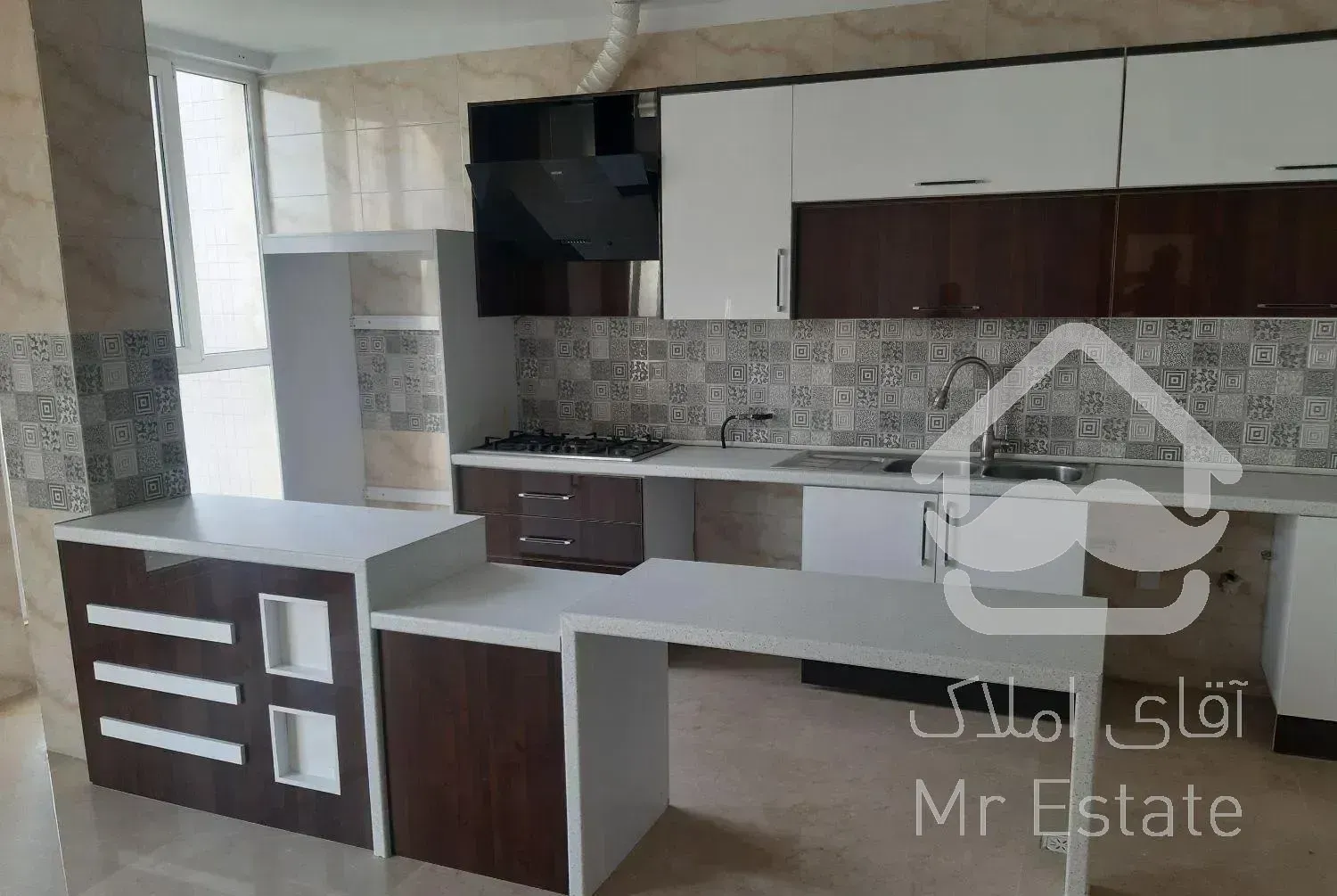 آپارتمان ۲۰۰متری.آرارات