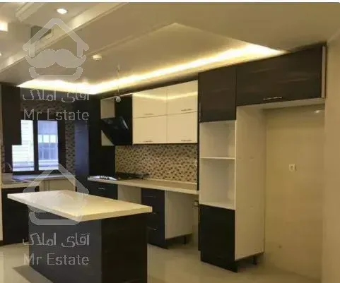 اپارتمان ۱۴۵ متری در شهرک غرب، دادمان