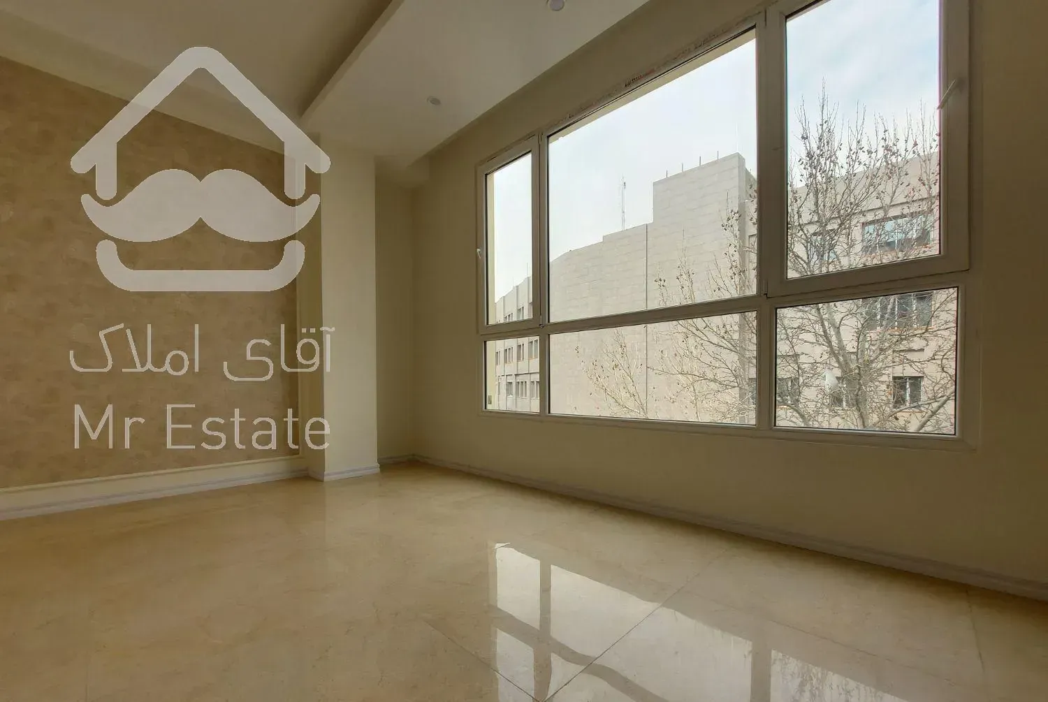 ظفر،121متر،کم واحد،بدون دیوار مشترک