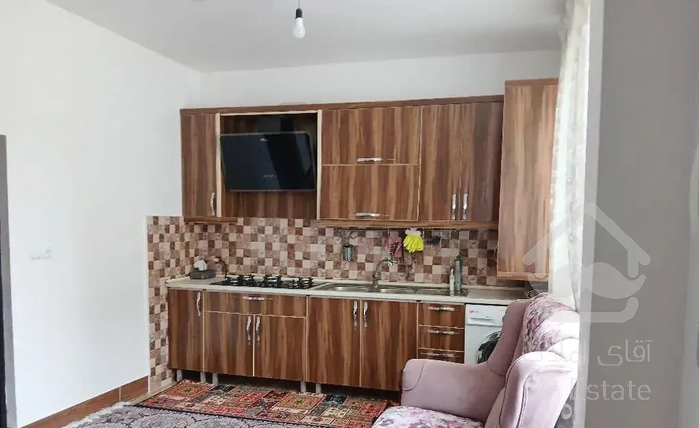 فروش ویلایی نقلی نزدیک به استخر لاهیجان