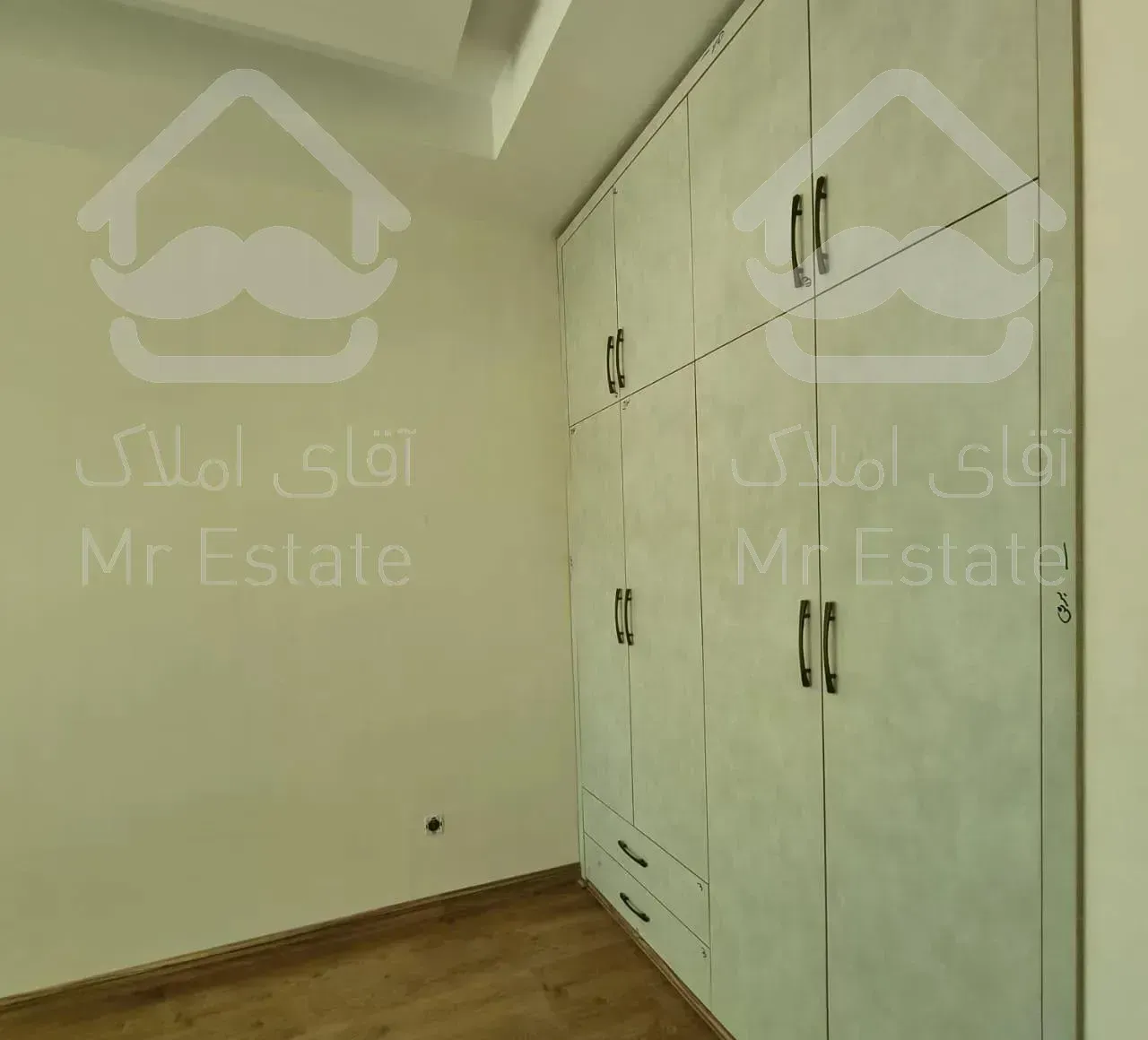 اپارتمان ۱۱۰ متری