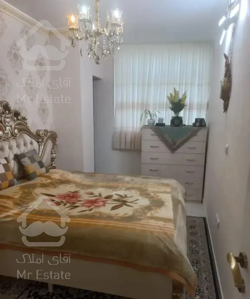 ظفر ١٢٠ متر خوش نقشه ٢پارکینگ سندی باکس